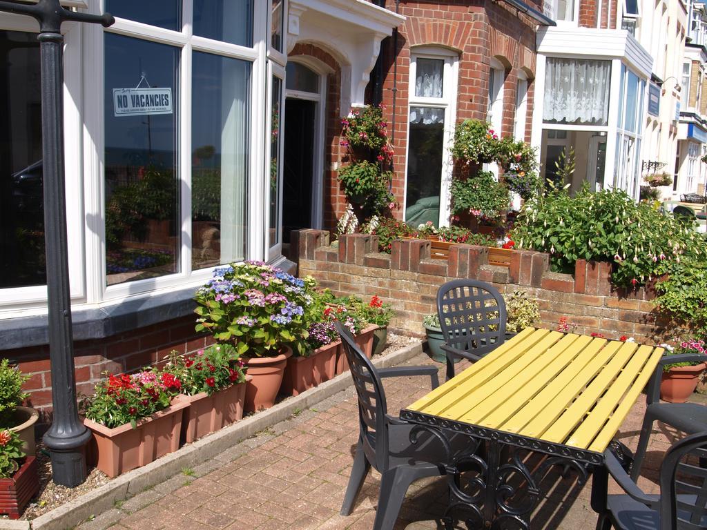 Blantyre Guest House Bridlington Exterior photo